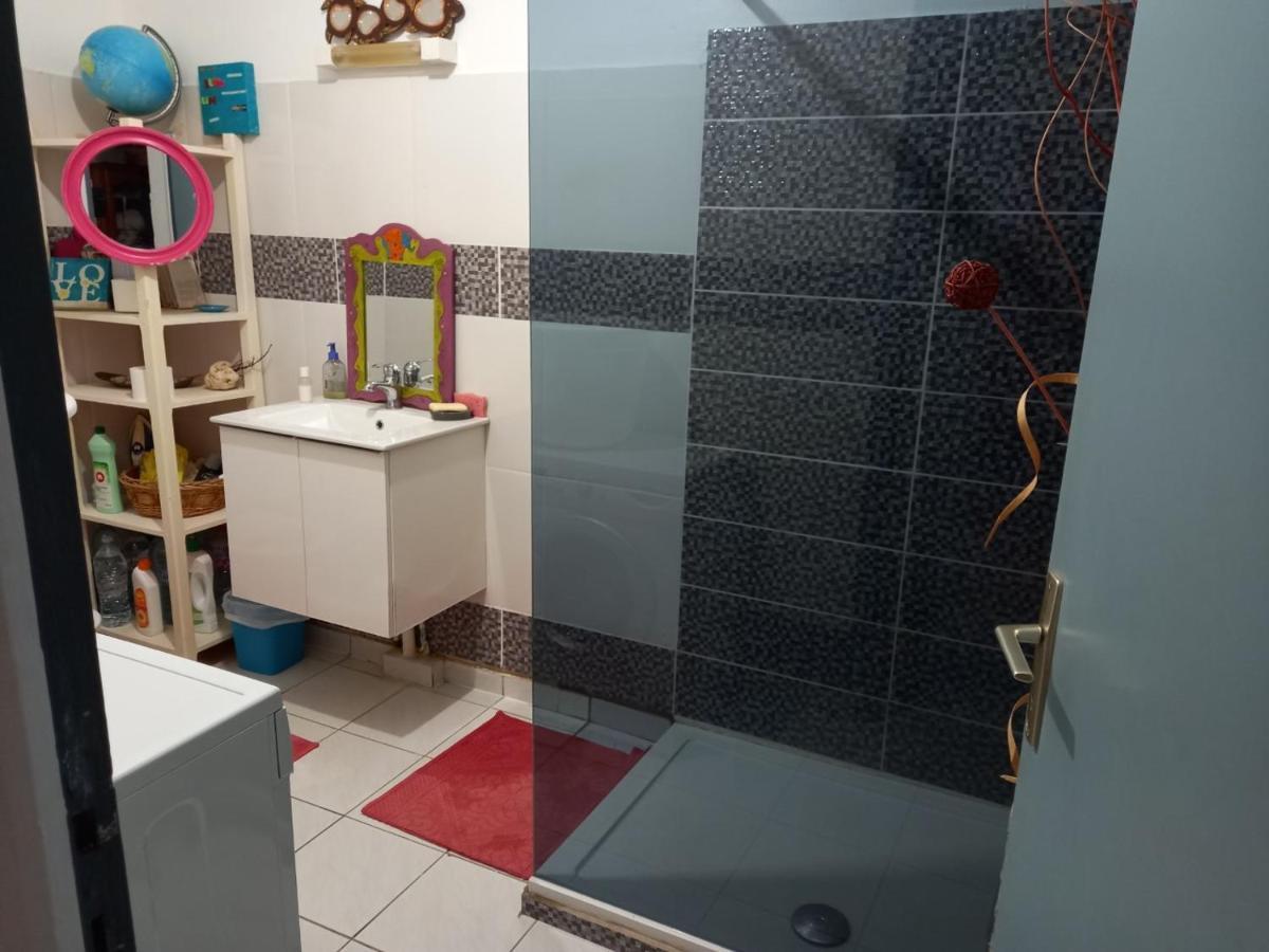 Mapi Des Iles - Chambre Chez L'Habitant Le Gosier  Εξωτερικό φωτογραφία