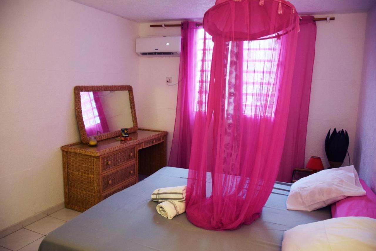Mapi Des Iles - Chambre Chez L'Habitant Le Gosier  Εξωτερικό φωτογραφία