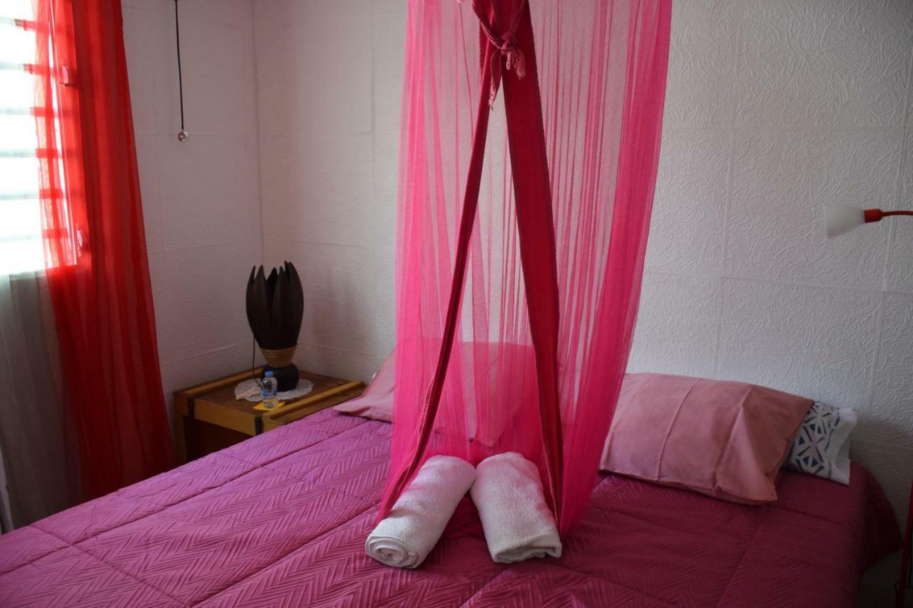Mapi Des Iles - Chambre Chez L'Habitant Le Gosier  Εξωτερικό φωτογραφία